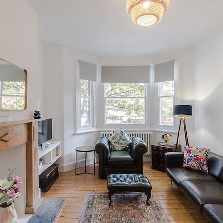 The Oval Abode Apartment London Ngoại thất bức ảnh